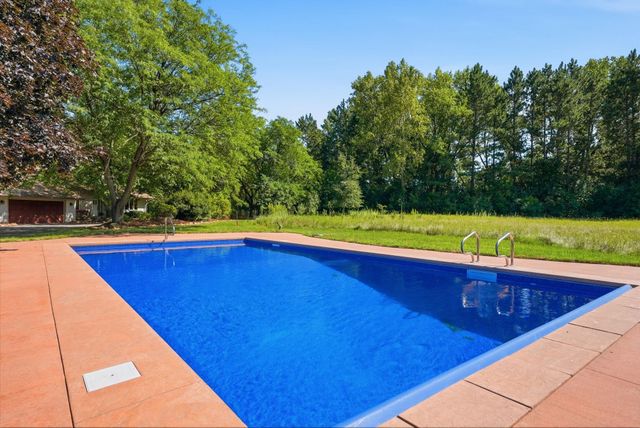 8920 80th Street N, Grant, MN 55082