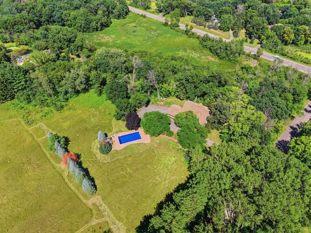 8920 80th Street N, Grant, MN 55082