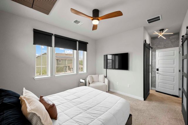 8013 Mellencamp DR, Austin, TX 78744
