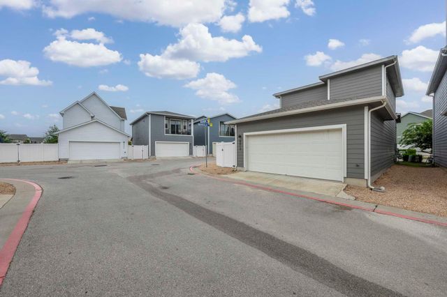 8013 Mellencamp DR, Austin, TX 78744
