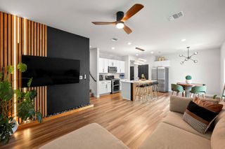 8013 Mellencamp DR, Austin, TX 78744
