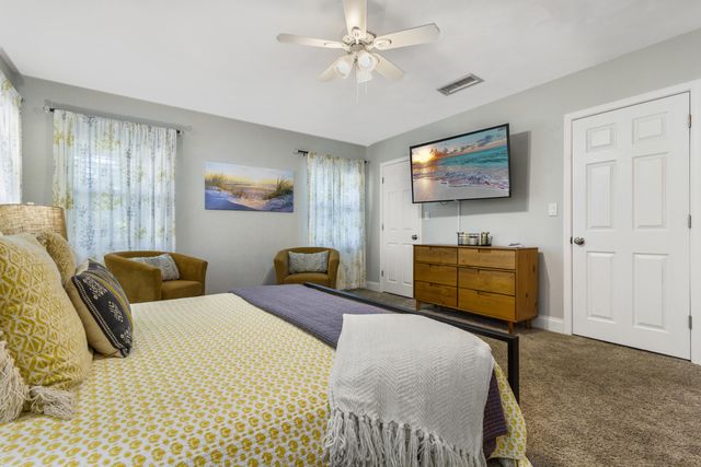 164 Beal Parkway, Fort Walton Beach, FL 32548