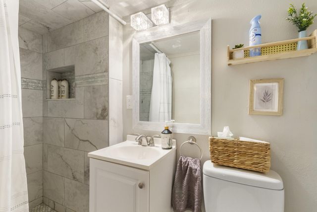 164 Beal Parkway, Fort Walton Beach, FL 32548