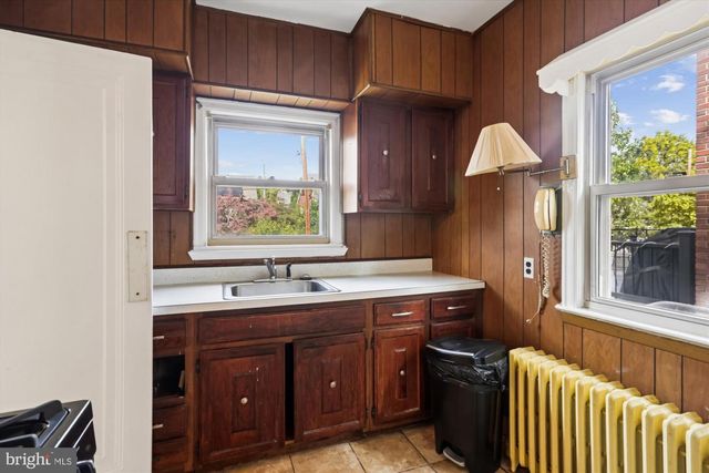 1351 SOMERSET PL NW, Washington, DC 20011