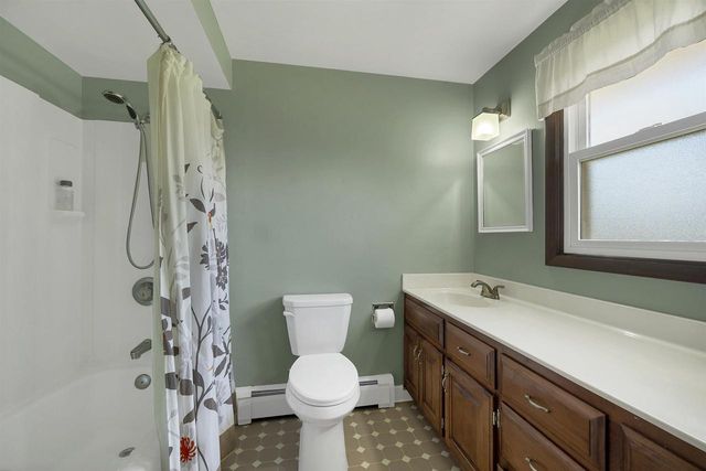 3241 BITTERS COURT, Green Bay, WI 54301