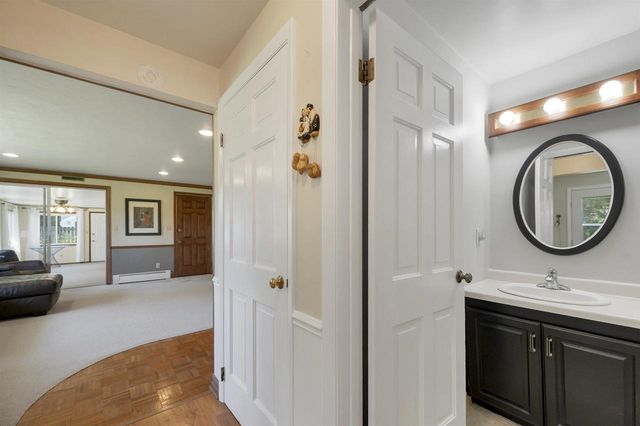 3241 BITTERS COURT, Green Bay, WI 54301