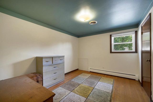 3241 BITTERS COURT, Green Bay, WI 54301