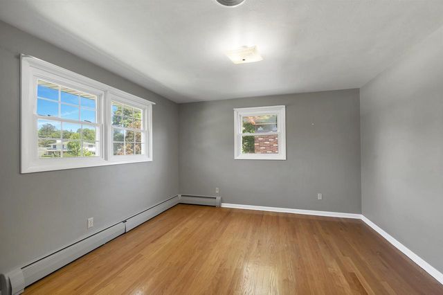 3241 BITTERS COURT, Green Bay, WI 54301