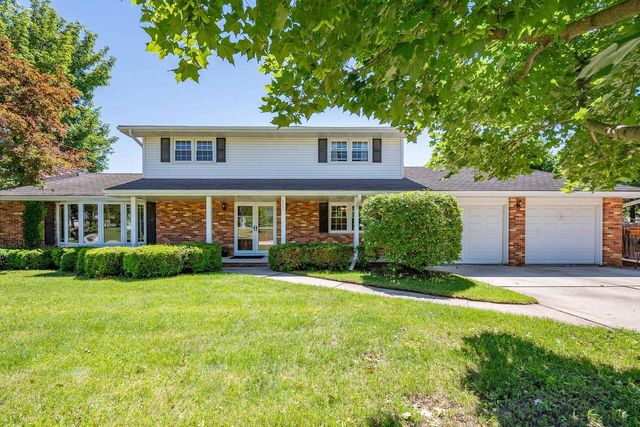 3241 BITTERS COURT, Green Bay, WI 54301