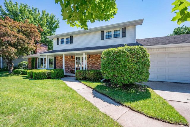 3241 BITTERS COURT, Green Bay, WI 54301