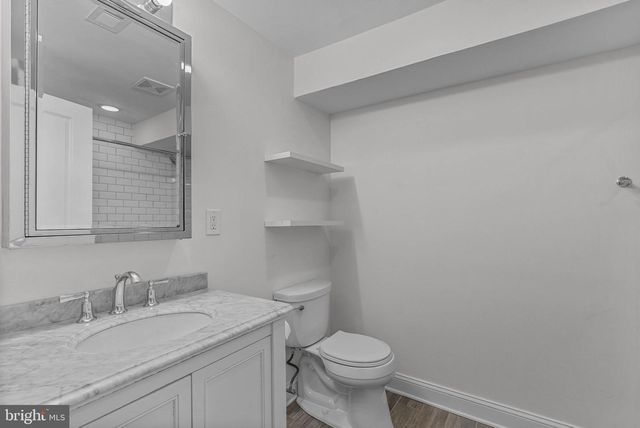 804 S LAWRENCE ST, Philadelphia, PA 19147