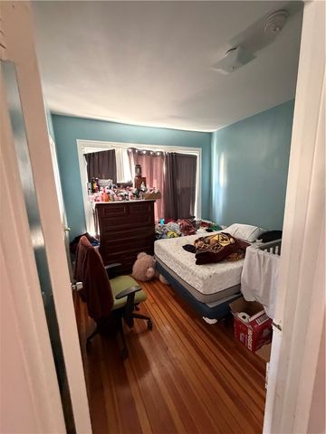 75 Sumter Street, Providence, RI 02907