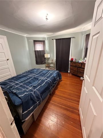 75 Sumter Street, Providence, RI 02907