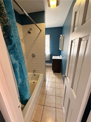 75 Sumter Street, Providence, RI 02907