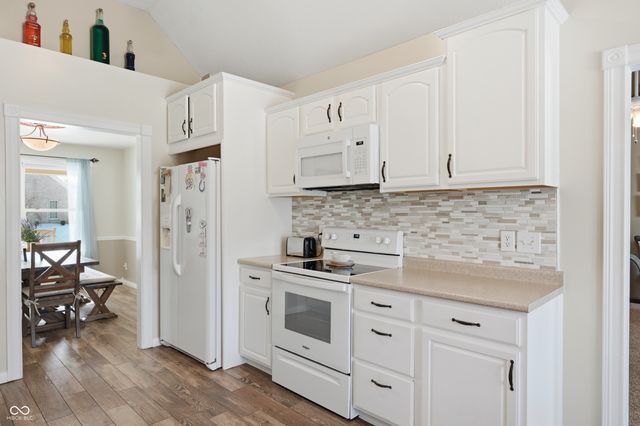 2510 Oak Drive, Clayton, IN 46118