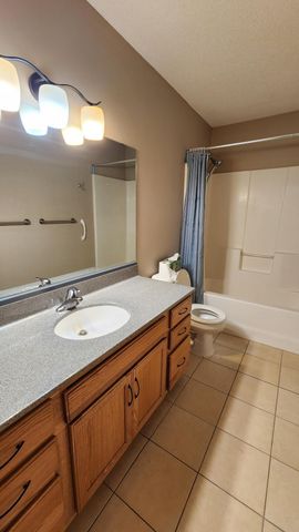 2136 Ashland Drive NW, Rochester, MN 55901