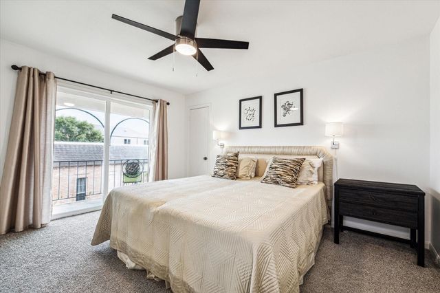 1880 Saxony Lane, Houston, TX 77058