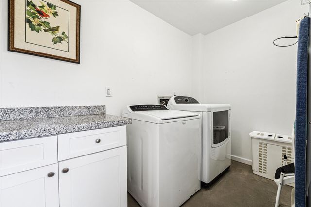 1880 Saxony Lane, Houston, TX 77058