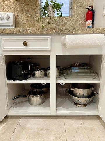 1880 Saxony Lane, Houston, TX 77058