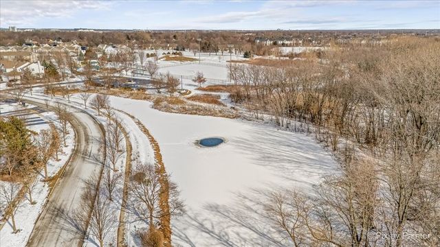 2424 Oneida Lane, Naperville, IL 60563