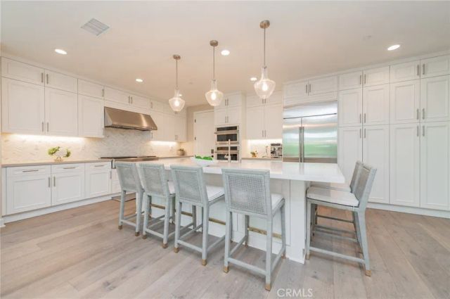 2033 Rembrandt, Santa Ana, CA 92704