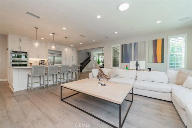 2033 Rembrandt, Santa Ana, CA 92704