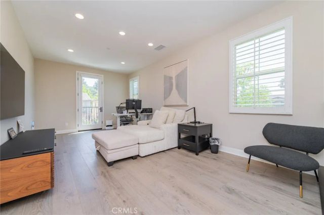 2033 Rembrandt, Santa Ana, CA 92704