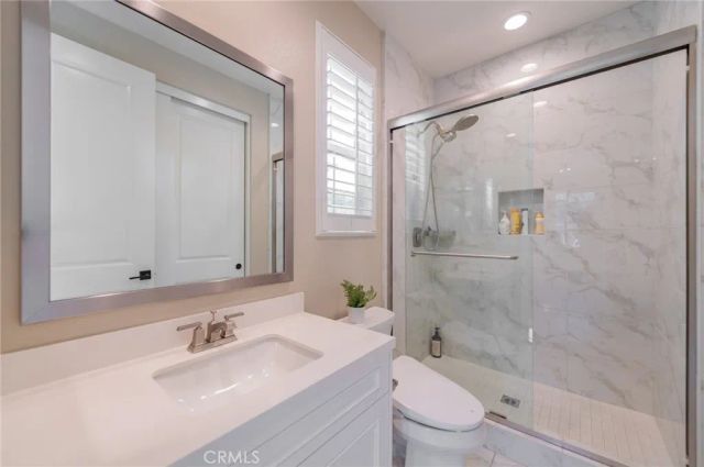 2033 Rembrandt, Santa Ana, CA 92704