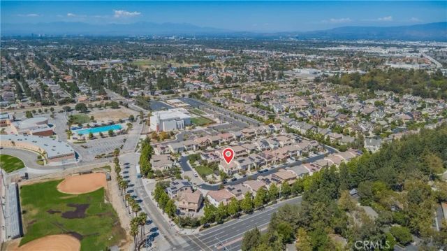 2033 Rembrandt, Santa Ana, CA 92704