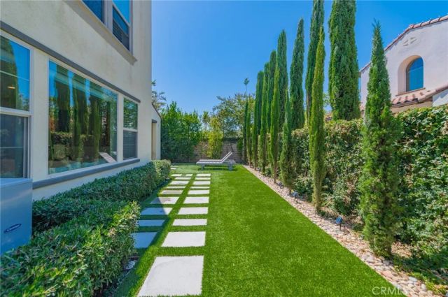 2033 Rembrandt, Santa Ana, CA 92704