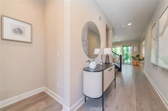 2033 Rembrandt, Santa Ana, CA 92704