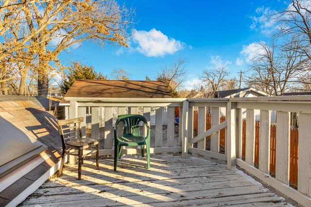 26235 N Walnut Avenue, Mundelein, IL 60060