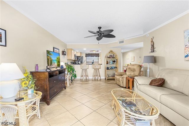 4708 SW 8th PL 105, Cape Coral, FL 33914