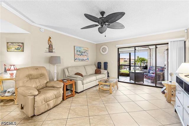 4708 SW 8th PL 105, Cape Coral, FL 33914