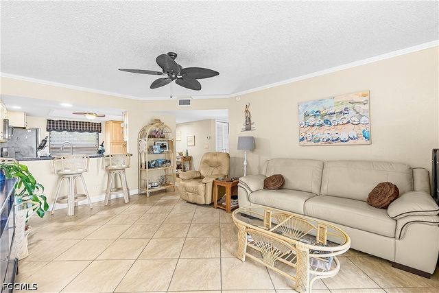 4708 SW 8th PL 105, Cape Coral, FL 33914