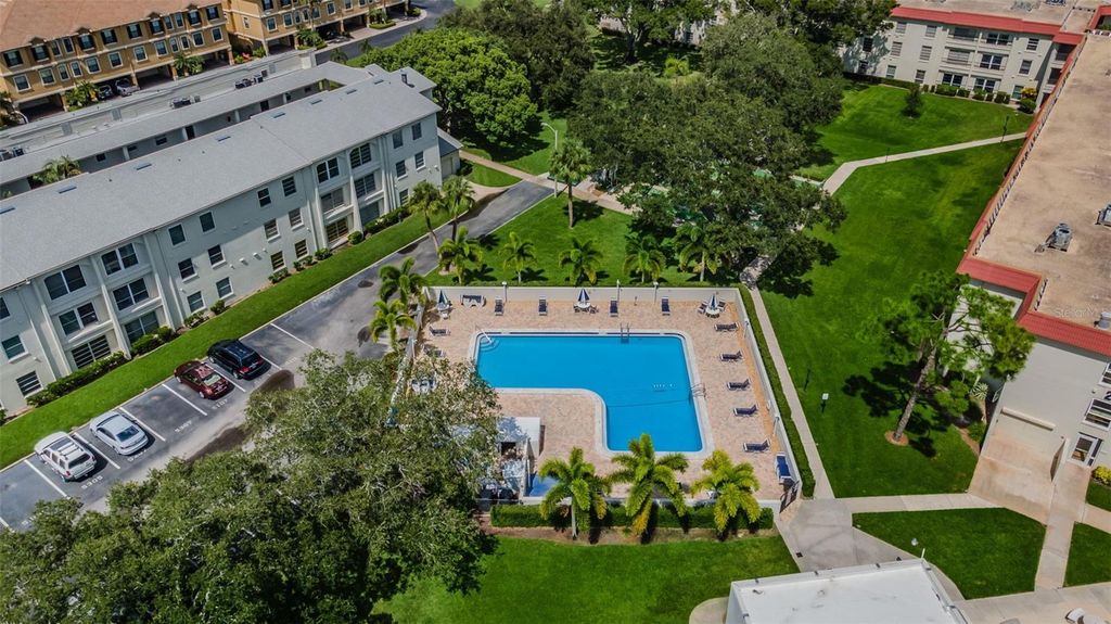 Image 30 of property listing at 2700 BAYSHORE BOULEVARD 2204, Dunedin, FL 34698