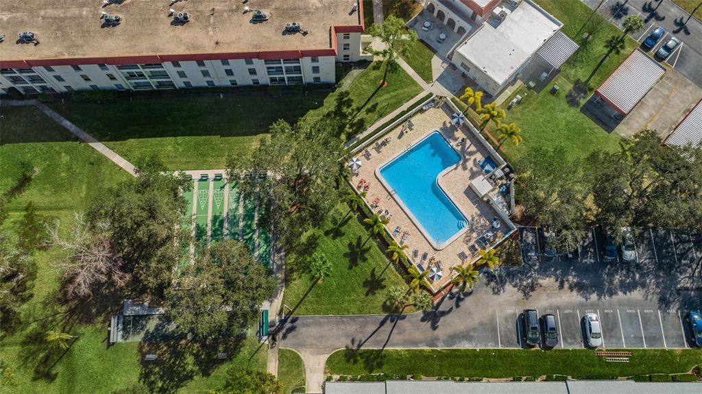 Image 31 of property listing at 2700 BAYSHORE BOULEVARD 2204, Dunedin, FL 34698