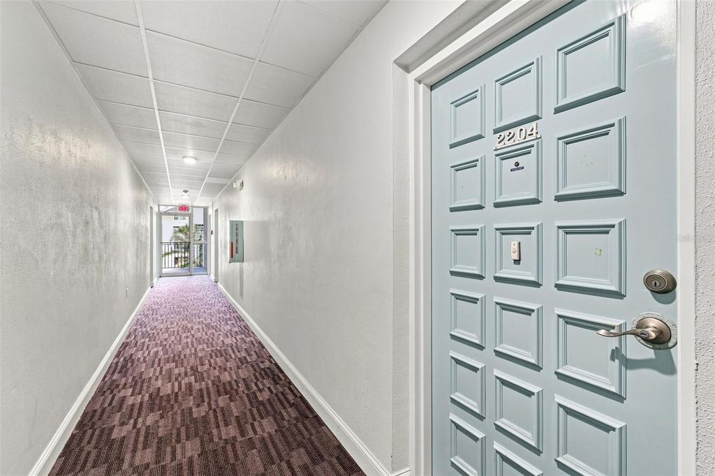 Image 5 of property listing at 2700 BAYSHORE BOULEVARD 2204, Dunedin, FL 34698