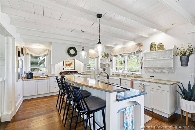 8851 Scottsville Road, Borden, IN 47106