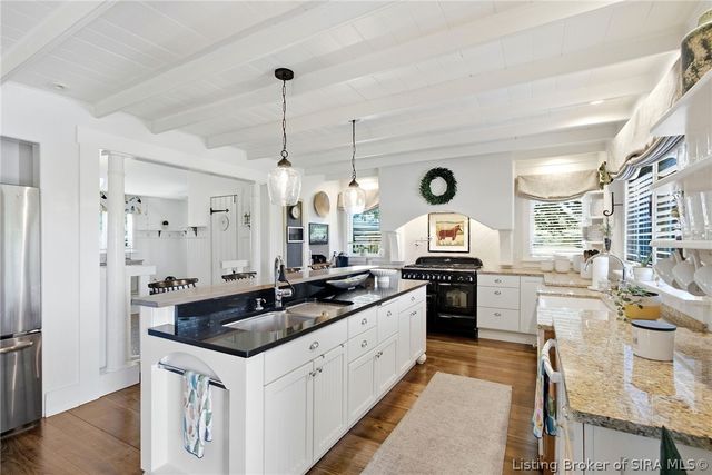 8851 Scottsville Road, Borden, IN 47106