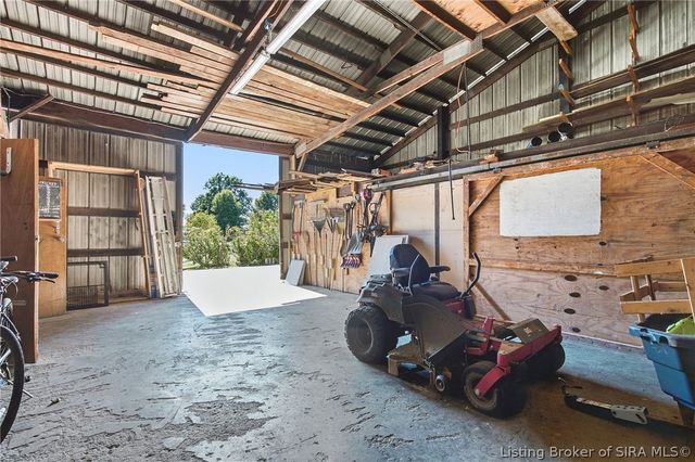 8851 Scottsville Road, Borden, IN 47106