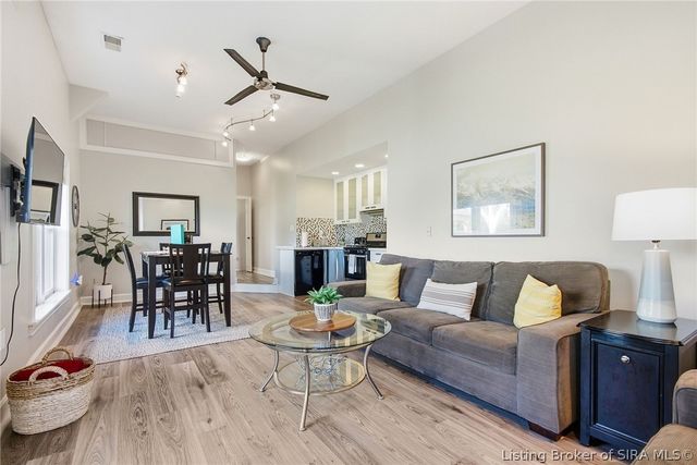 8851 Scottsville Road, Borden, IN 47106