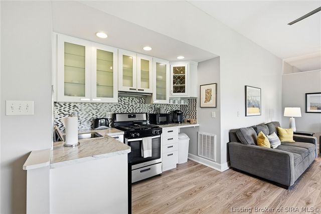 8851 Scottsville Road, Borden, IN 47106