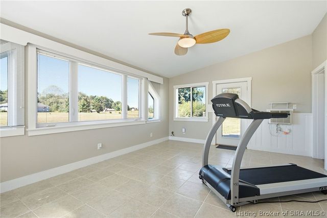 8851 Scottsville Road, Borden, IN 47106
