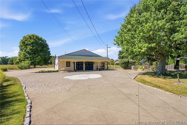 8851 Scottsville Road, Borden, IN 47106