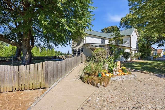8851 Scottsville Road, Borden, IN 47106