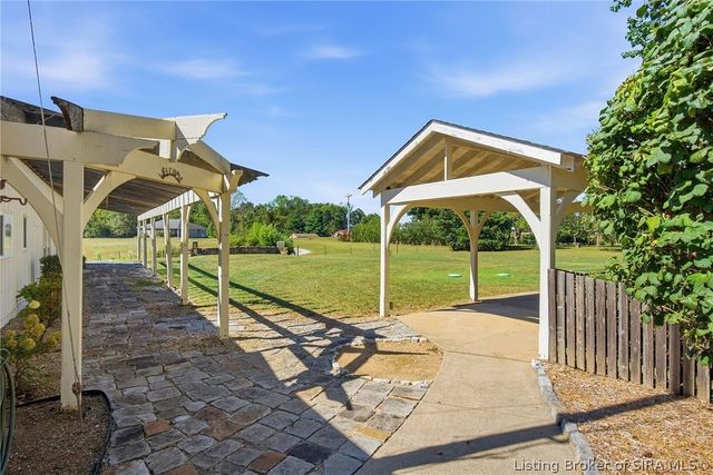 8851 Scottsville Road, Borden, IN 47106