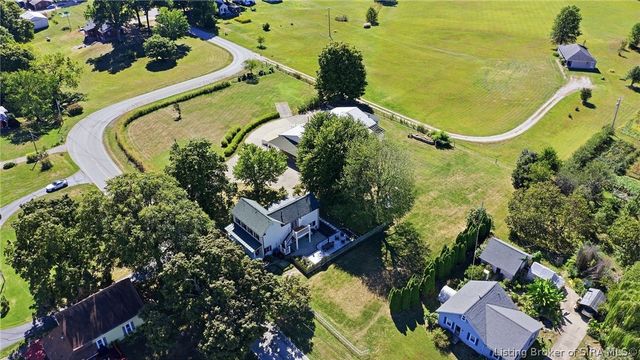 8851 Scottsville Road, Borden, IN 47106