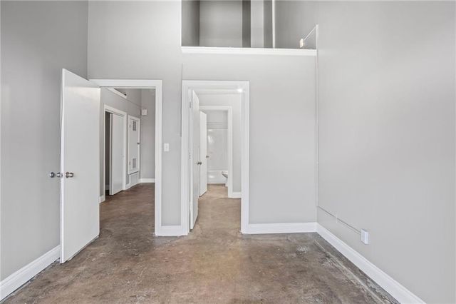 113 W 5th Street 305, Kansas City, MO 64105