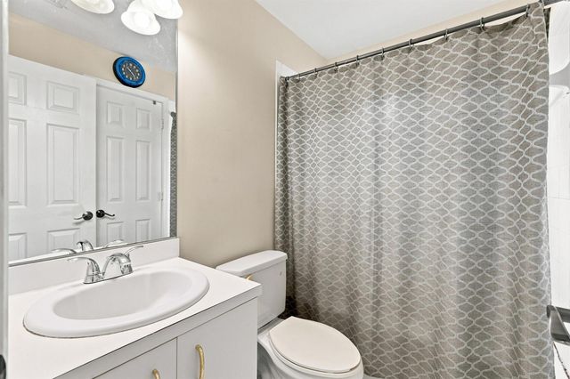 5477 NW 90th Terrace, Sunrise, FL 33351